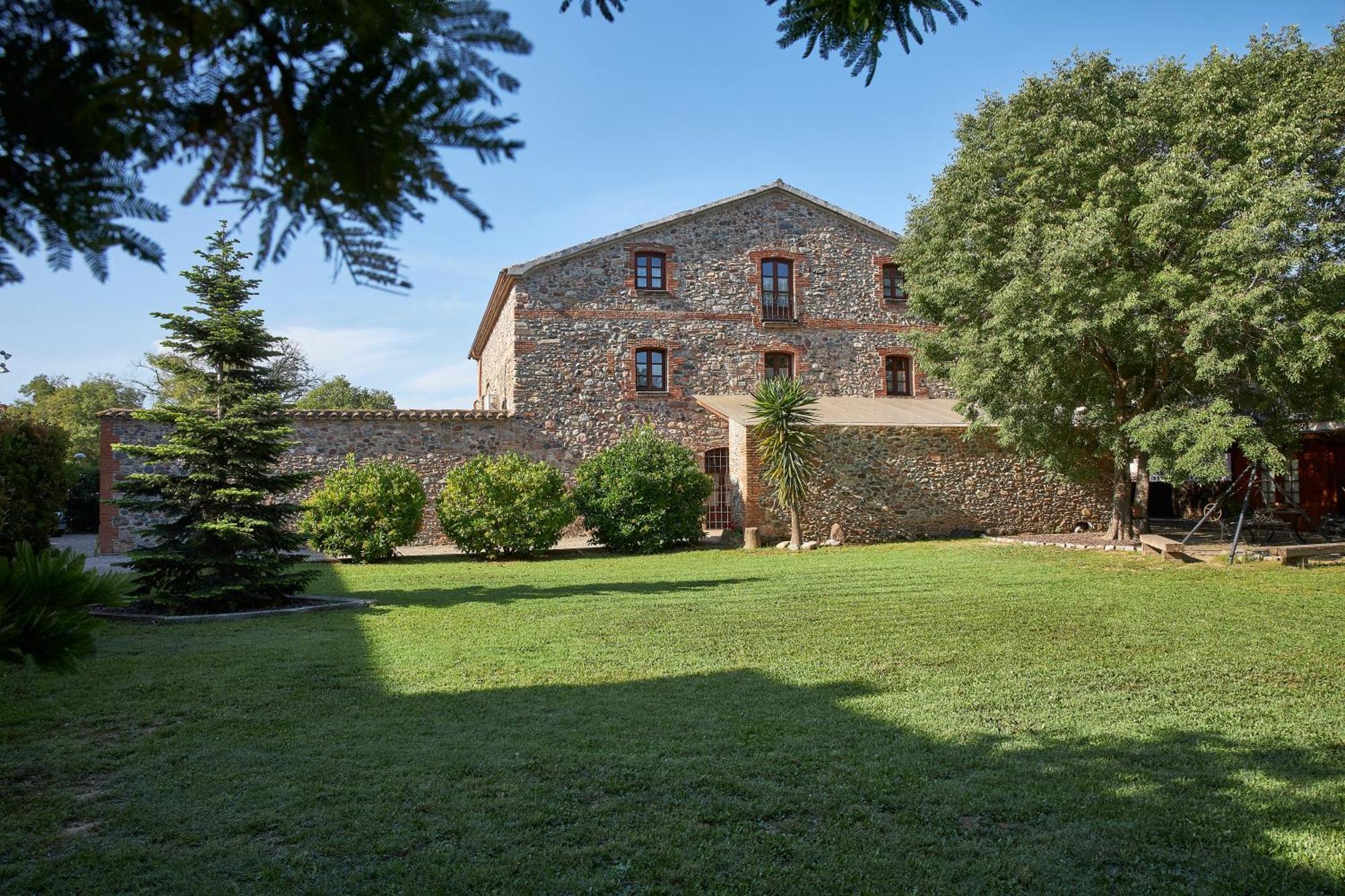 Mas Can Calet Aparthotel Les Franqueses del Vallès エクステリア 写真